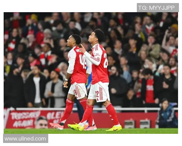 英联杯巅峰对决阿森纳迎战曼城争夺决赛资格